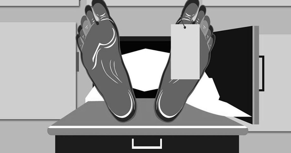 দুই জনের মরদেহ ঝুলছিল, একজনের গলায় ছিল ওড়না পেঁচানো