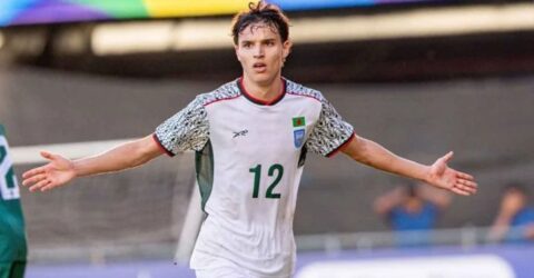 অভিষেকেই রোনান সুলিভানের জোড়া গোল, পাকিস্তানকে উড়িয়ে দিল বাংলাদেশ