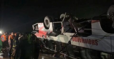 দৌলতদিয়া ঘাটে বাসডুবি: ২৬ মরদেহ উদ্ধার
