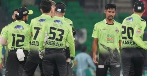 পিএসএল অভিষেকে মুস্তাফিজের নিয়ন্ত্রিত বোলিং, লাহোরের বড় জয়