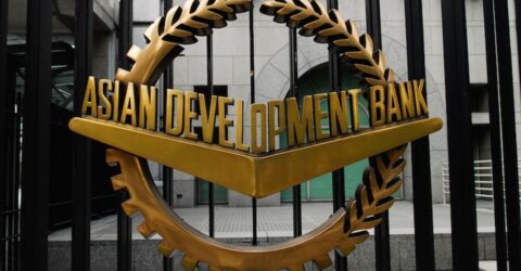 সংঘাতের প্রভাবে অর্থনৈতিক চাপ মোকাবিলায় এশিয়া-প্রশান্ত অঞ্চলে সহায়তা দেবে এডিবি
