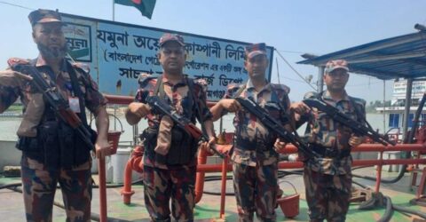 জ্বালানি তেলের ১৯ ডিপোতে বিজিবি মোতায়েন