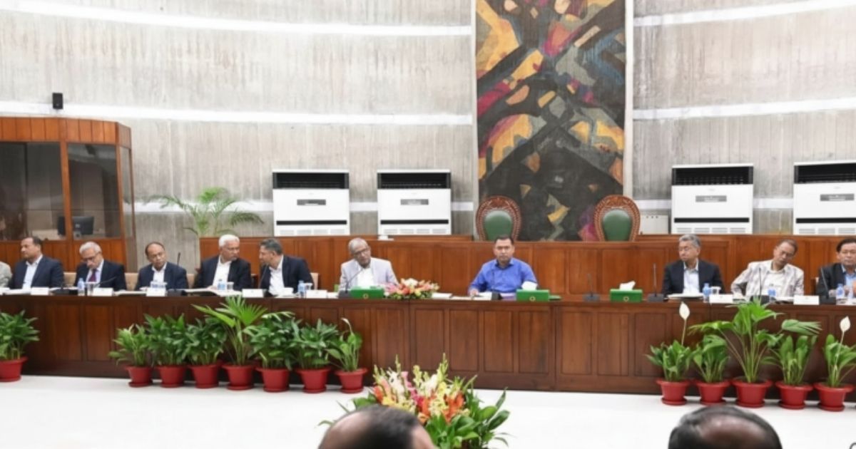 জ্বালানি সংকটে অফিসের সময়সূচি নিয়ে সরকারের নতুন সিদ্ধান্ত