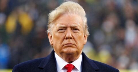 ট্রাম্পকে ক্ষমতাচ্যুত করার ডাক যুক্তরাষ্ট্রে