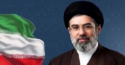 যুদ্ধ চাই না, তবে অধিকার রক্ষায় অনড় থাকবে তেহরান: মোজতবা খামেনি