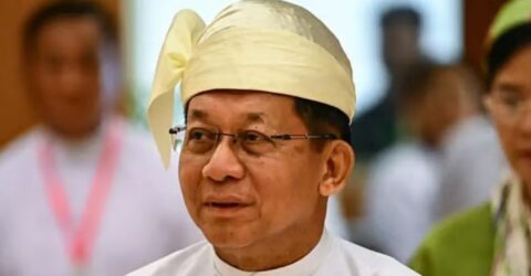 মিয়ানমারে প্রেসিডেন্ট হিসেবে শপথ নিলেন মিন অং হ্লাইং