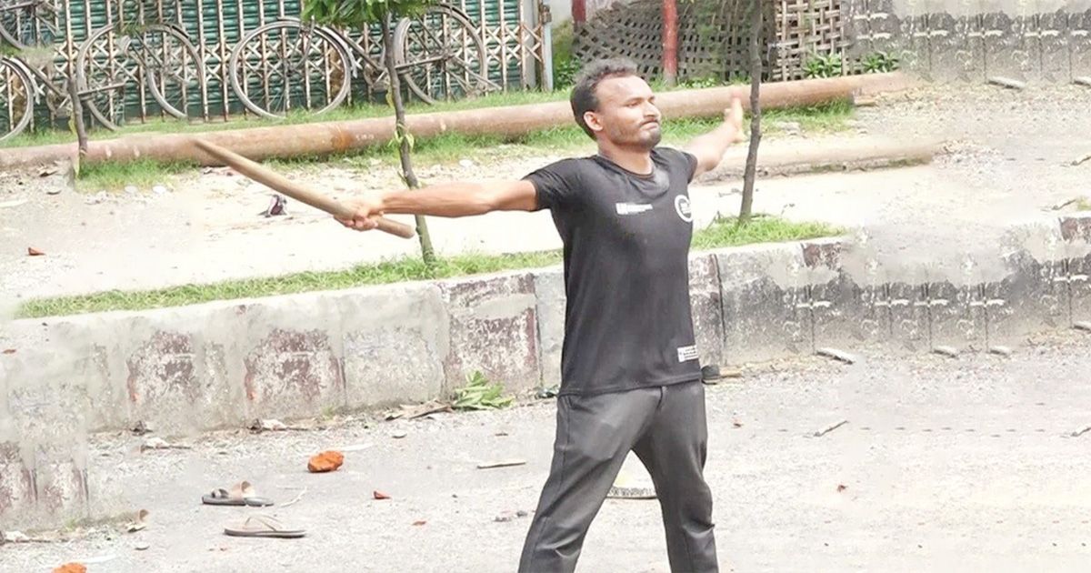 ২ পুলিশ সদস্যের ফাঁসি, যাবজ্জীবন তিনজনের