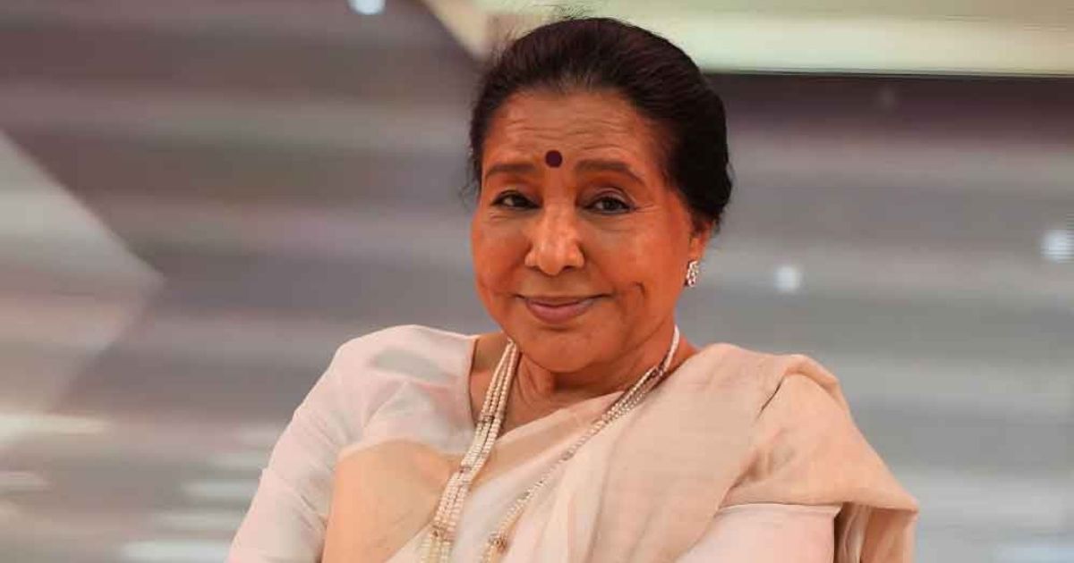 হাসপাতালে আশা ভোঁসলে, অবস্থা সংকটাপন্ন