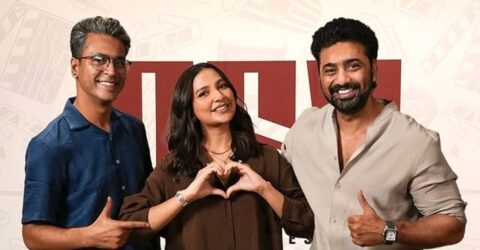 শুভশ্রী ও অনির্বাণকে নিয়ে পরিচালনায় আসছেন দেব