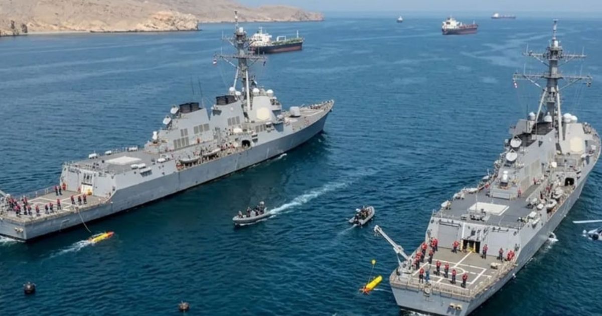 হরমুজ থেকে মাইন অপসারণে তৎপরতা শুরু মার্কিন প্রতিরক্ষা বাহিনীর