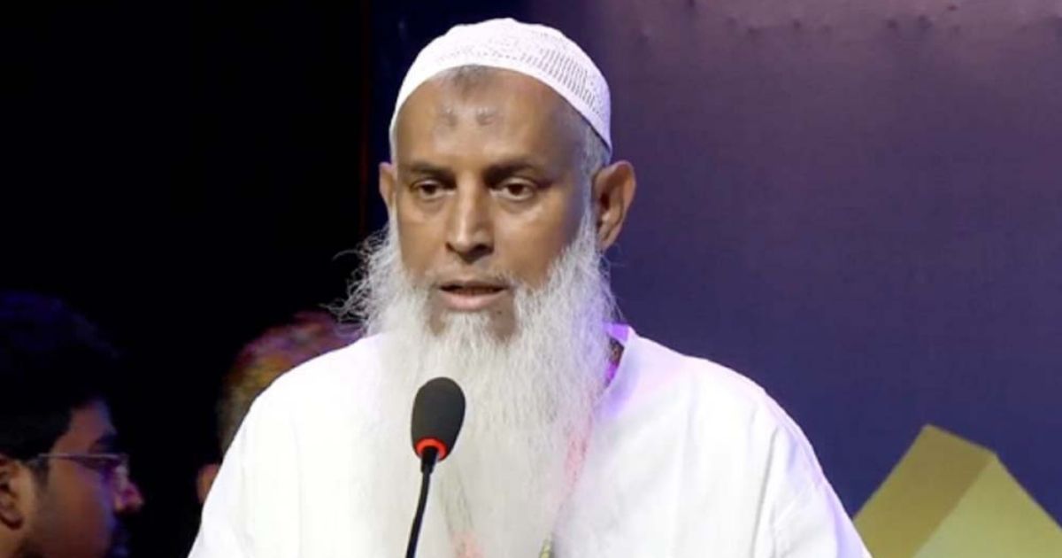 আমরা হজযাত্রীদের খাদেম, তাদের সেবা করা আমাদের দায়িত্ব: ধর্মমন্ত্রী