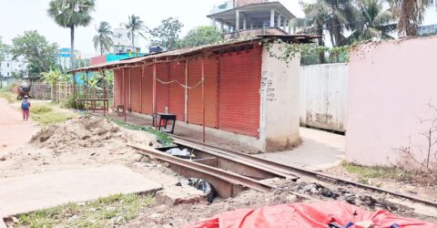 দখল আর অযত্নে বিলীনের পথে ফেনী-বিলোনিয়া রেলপথ