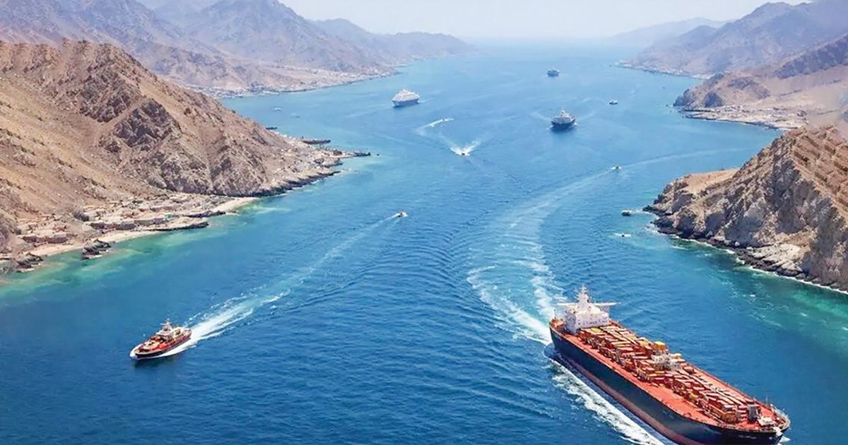 সম্পূর্ণ খুলল হরমুজ, কমল তেলের দাম