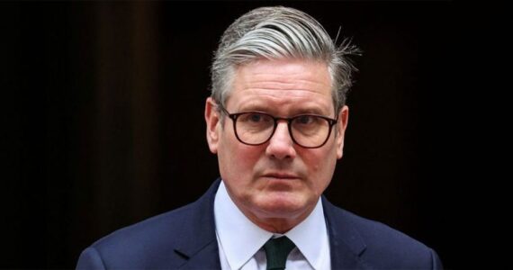 পদত্যাগের চাপে রাজনৈতিক বিচক্ষণতায় প্রশ্নের মুখে স্টারমার