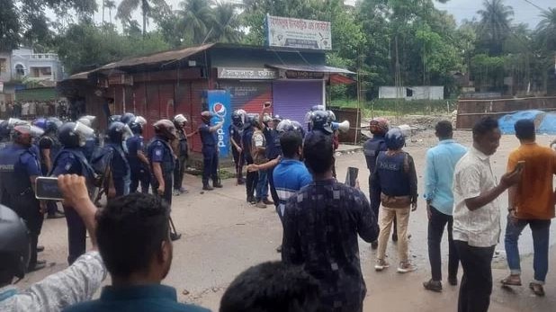 হবিগঞ্জে আন্দোলনকারীদের সঙ্গে পুলিশ-ছাত্রলীগের সংঘর্ষে যুবক নিহত