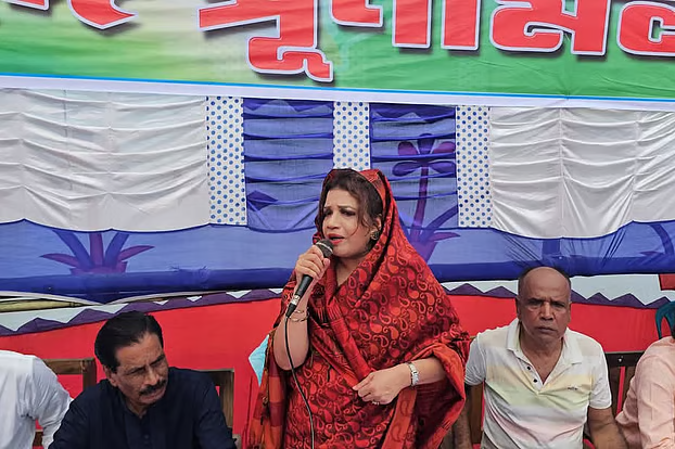 এপ্রিল মাসে ভোট হলে নতুন সরকারকে বিশাল বিপদে পড়তে হবে: শামা ওবায়েদ